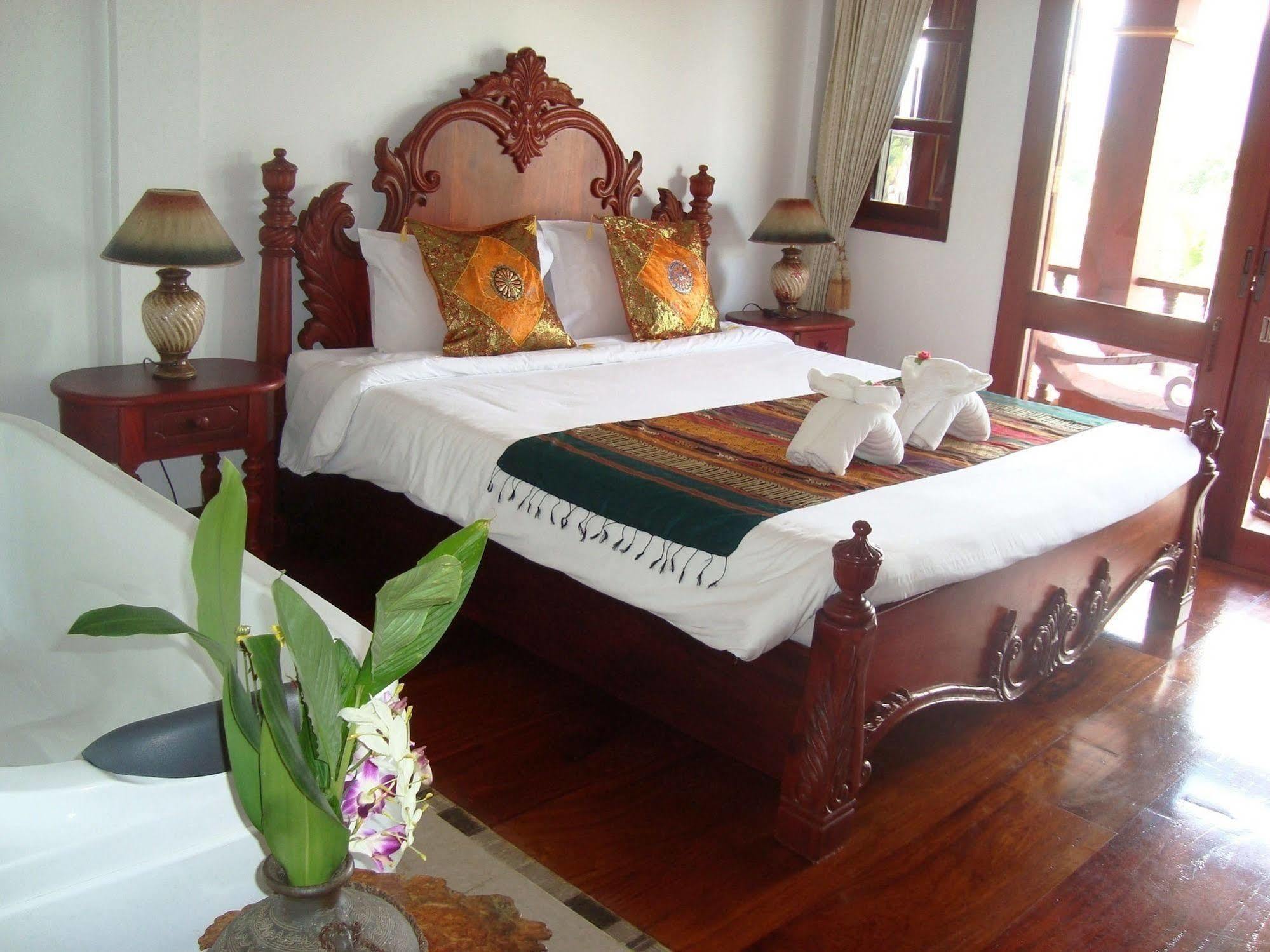 The View Pavilion Luang Prabang Exterior photo